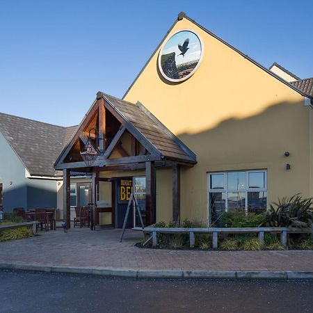 The Raven'S Cliff Lodge By Marston'S Inns Motherwell Exterior foto
